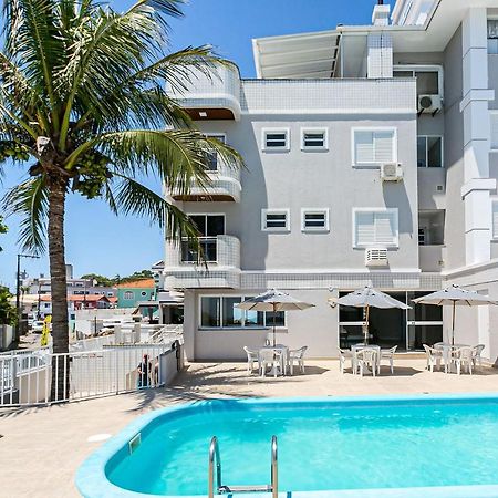 Predio Com Apartamentos Completos, Com Piscina E A Passos Da Praia - Agua Marinha ฟลอเรียนอโปลิส ภายนอก รูปภาพ