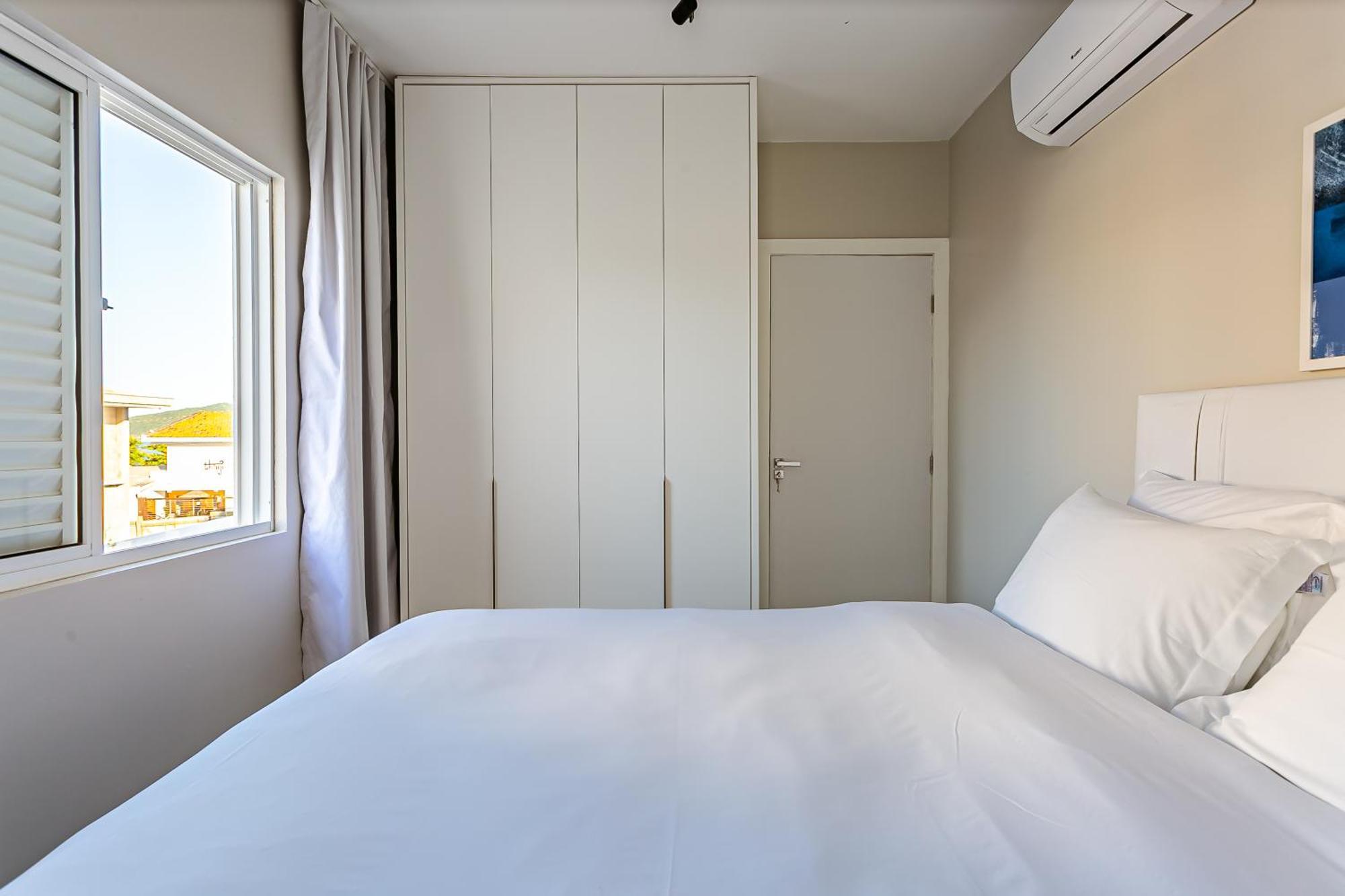 Predio Com Apartamentos Completos, Com Piscina E A Passos Da Praia - Agua Marinha ฟลอเรียนอโปลิส ภายนอก รูปภาพ