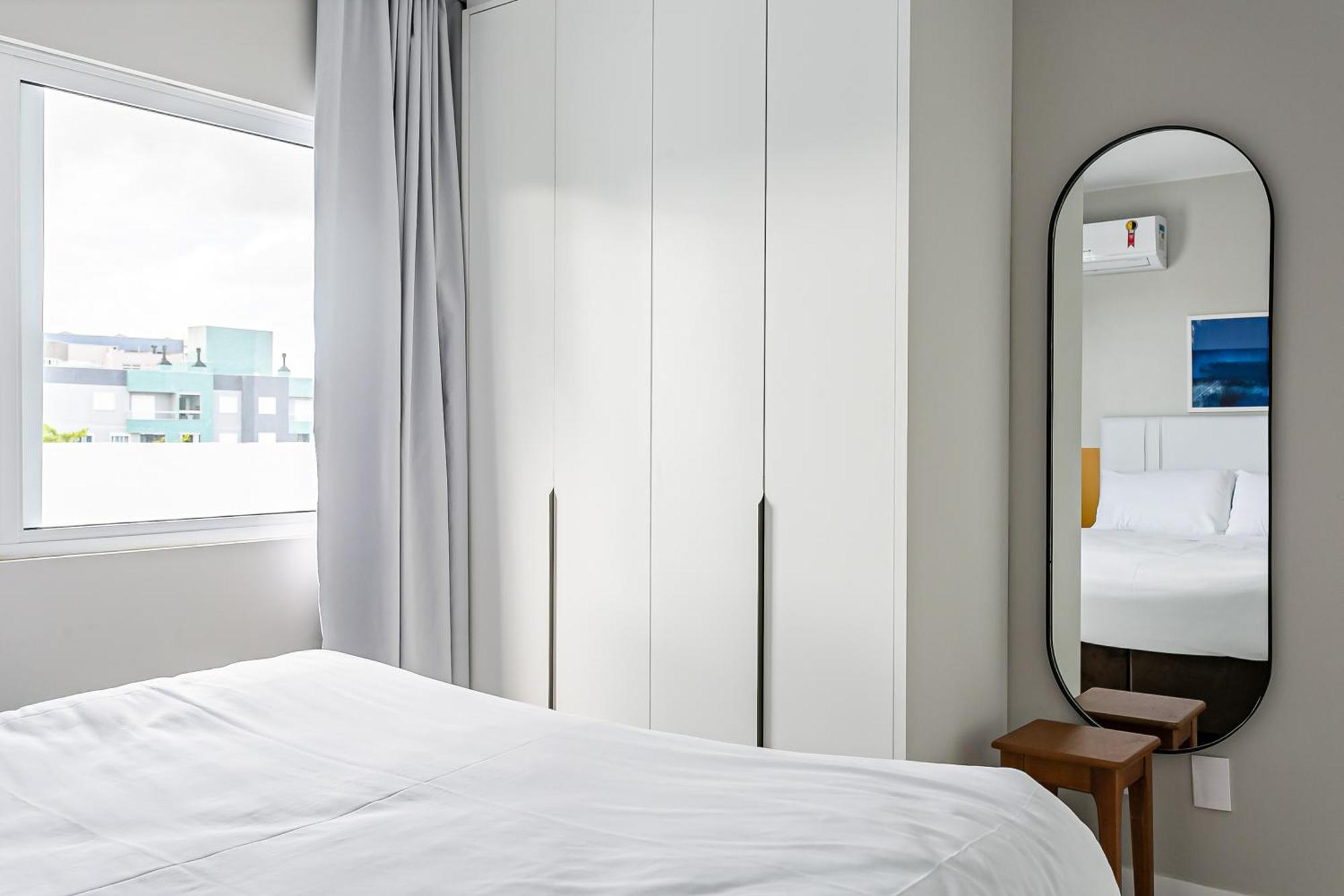 Predio Com Apartamentos Completos, Com Piscina E A Passos Da Praia - Agua Marinha ฟลอเรียนอโปลิส ภายนอก รูปภาพ
